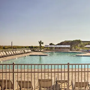 new-hilton-head-condo-w-pool-steps-to-beach.top-hotels-in-savannah.com/